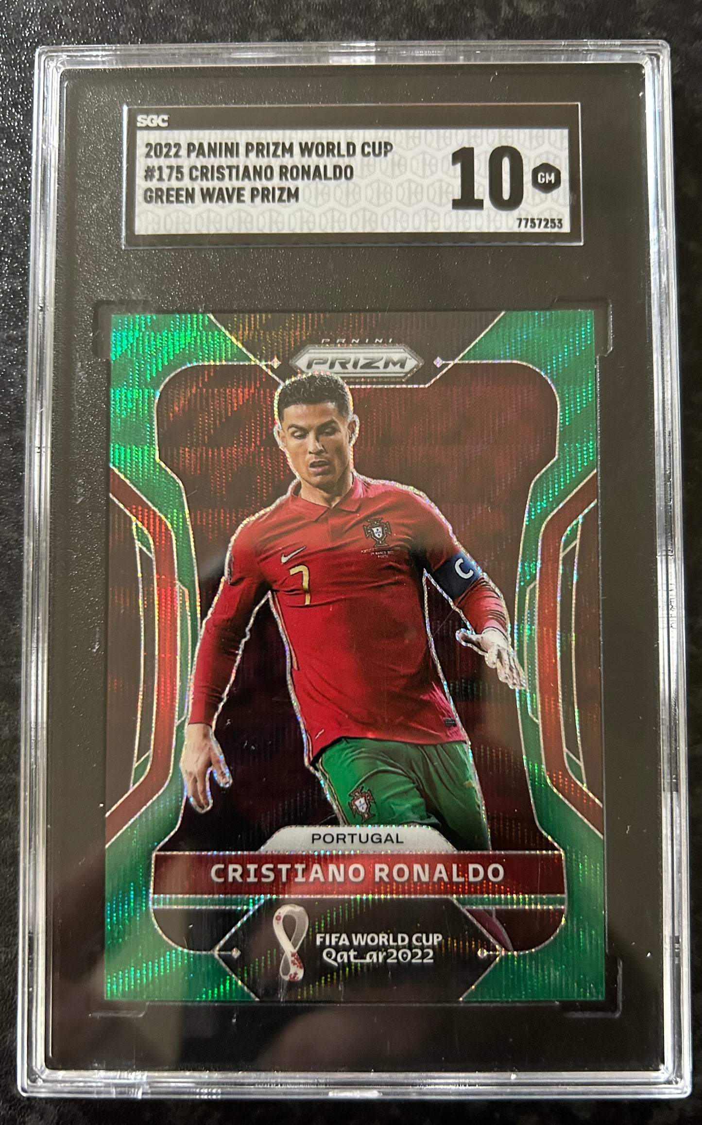 Cristiano Ronaldo (Portugal) Green Wave Panini Prizm World Cup 2022 SGC 10