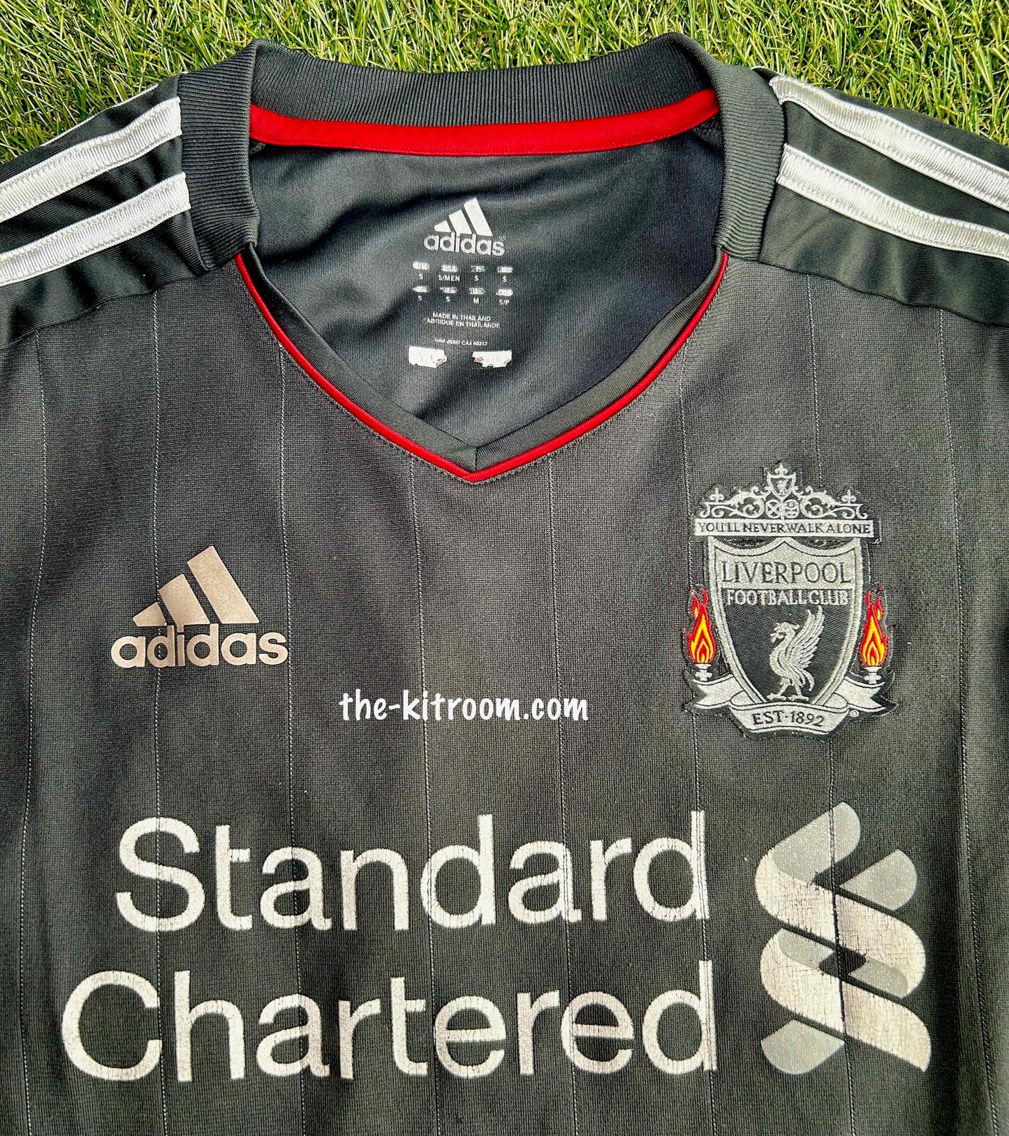 2011-12 Liverpool Away Football Shirt S