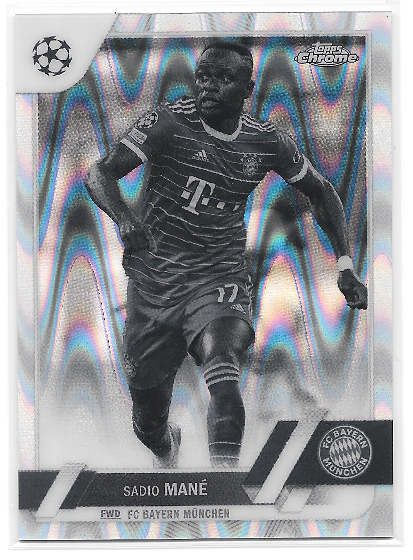 Sadio Mane (FC Bayern Munchen) Black & White Ray Wave Topps Chrome UCC 22-23