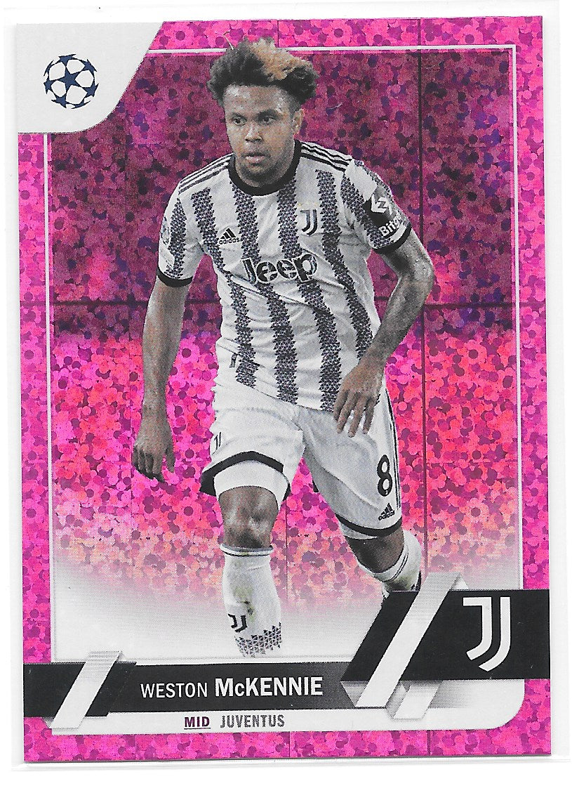 Weston McKennie (Juventus) Pink Sparkle Topps UCC Flagship 22-23