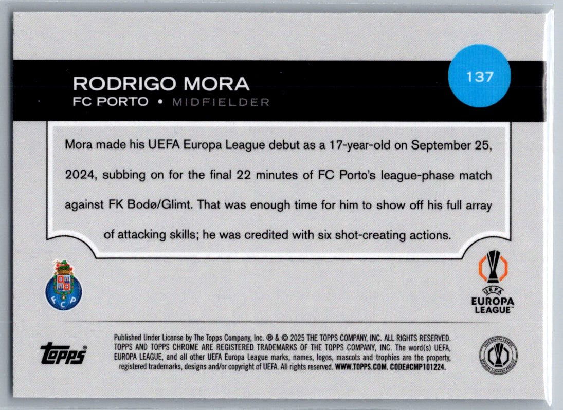 Rodrigo Mora (FC Porto) Wave Refractor RC Topps Chrome UCC 24-25