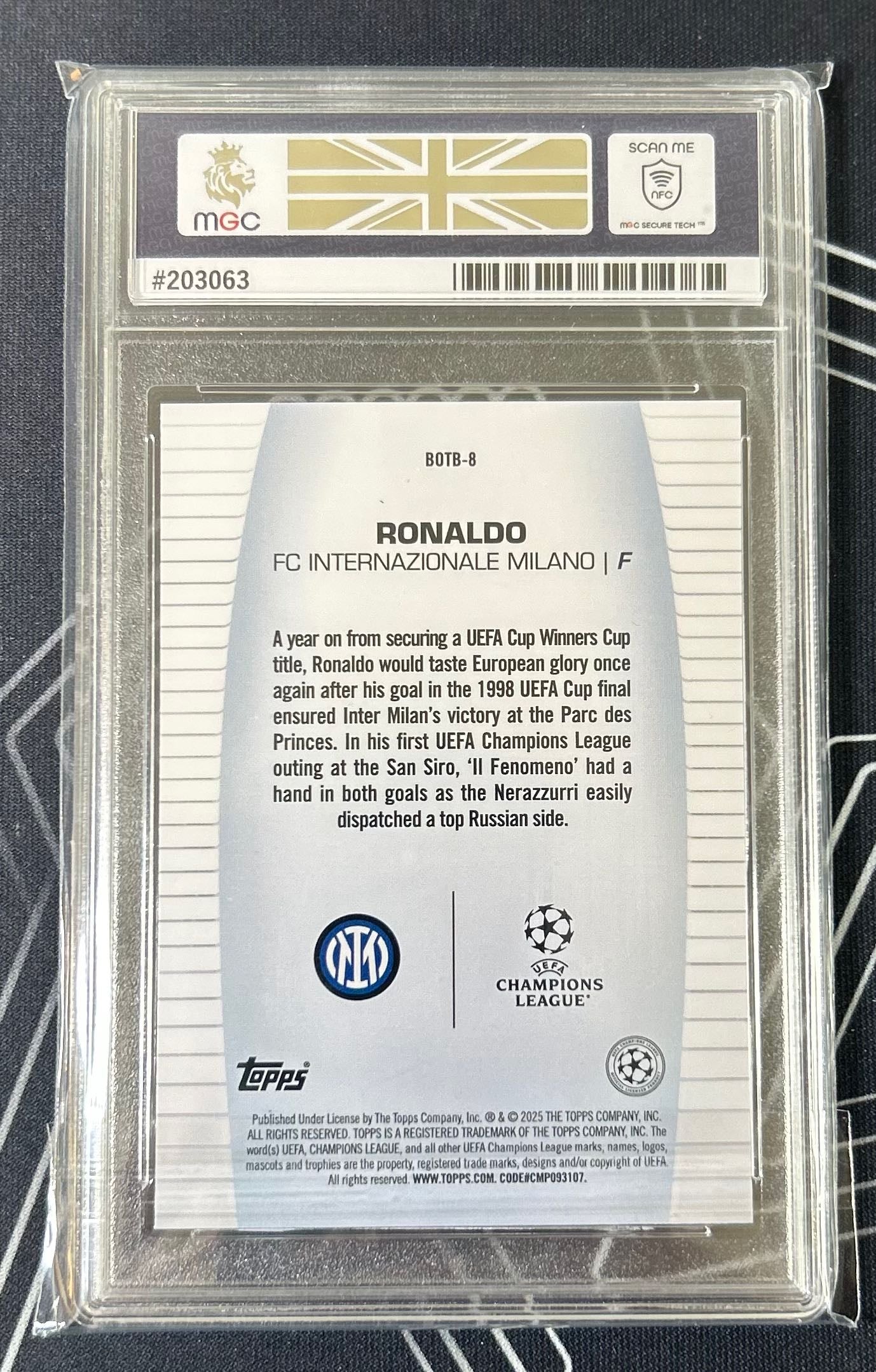 Ronaldo (FC Internazionale Milano) Best of the Best Topps UCC Flagship 24-25 MGC 9