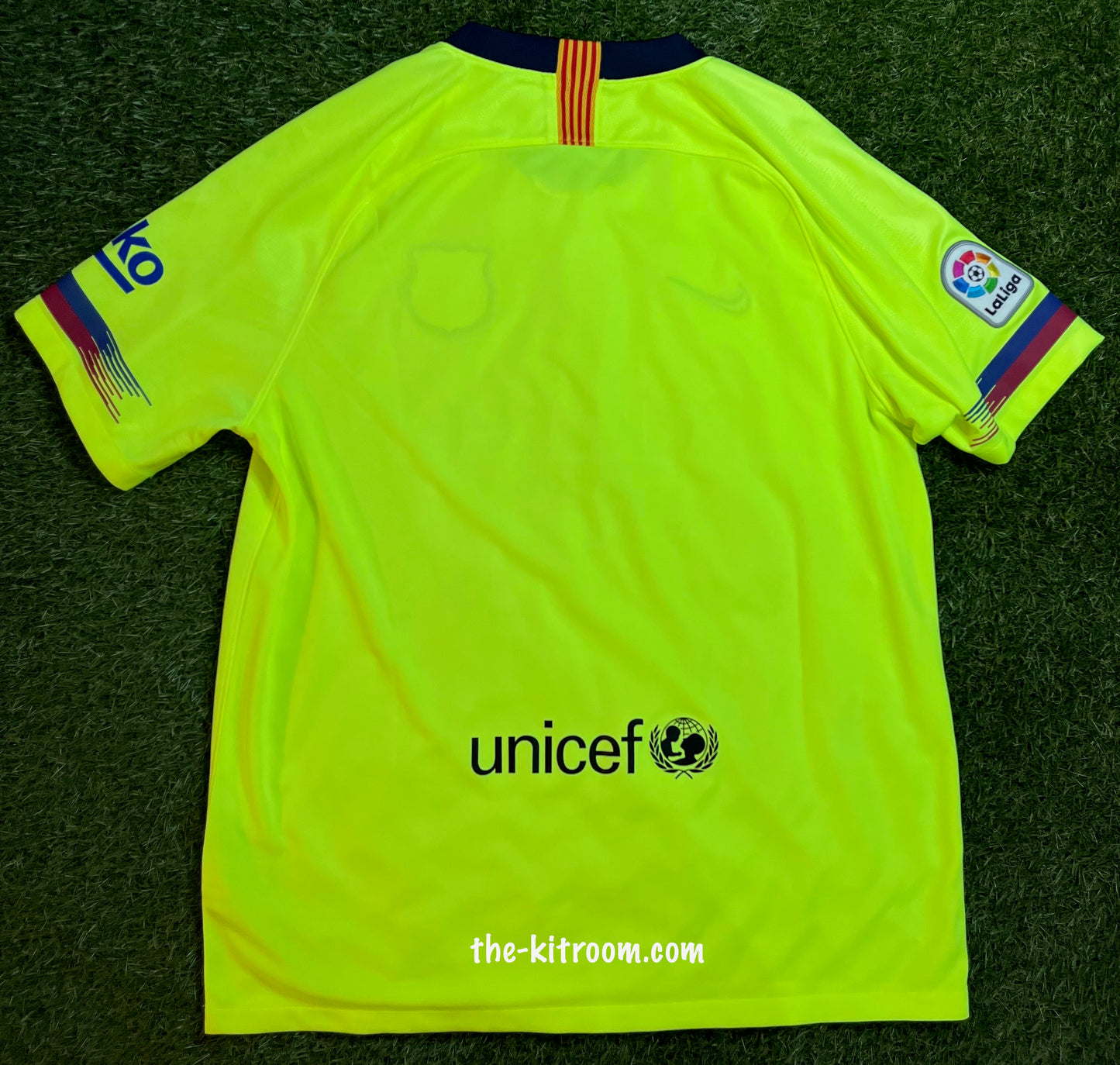 2018-19 Barcelona Away Shirt