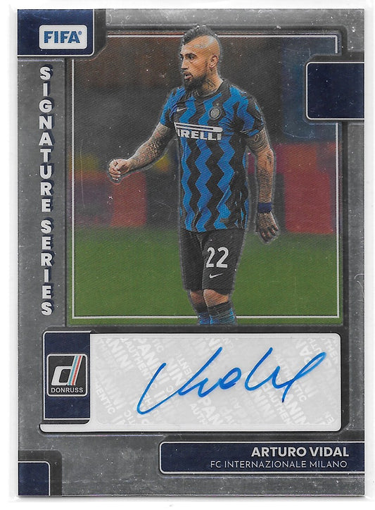 Arturo Vidal (FC Internazionale Milano) Signature Series Panini Donruss FIFA 22-23