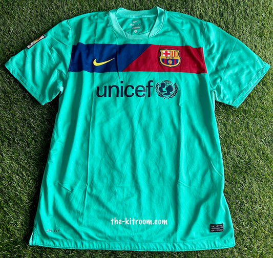 2010-11 Barcelona Away Football Shirt XL