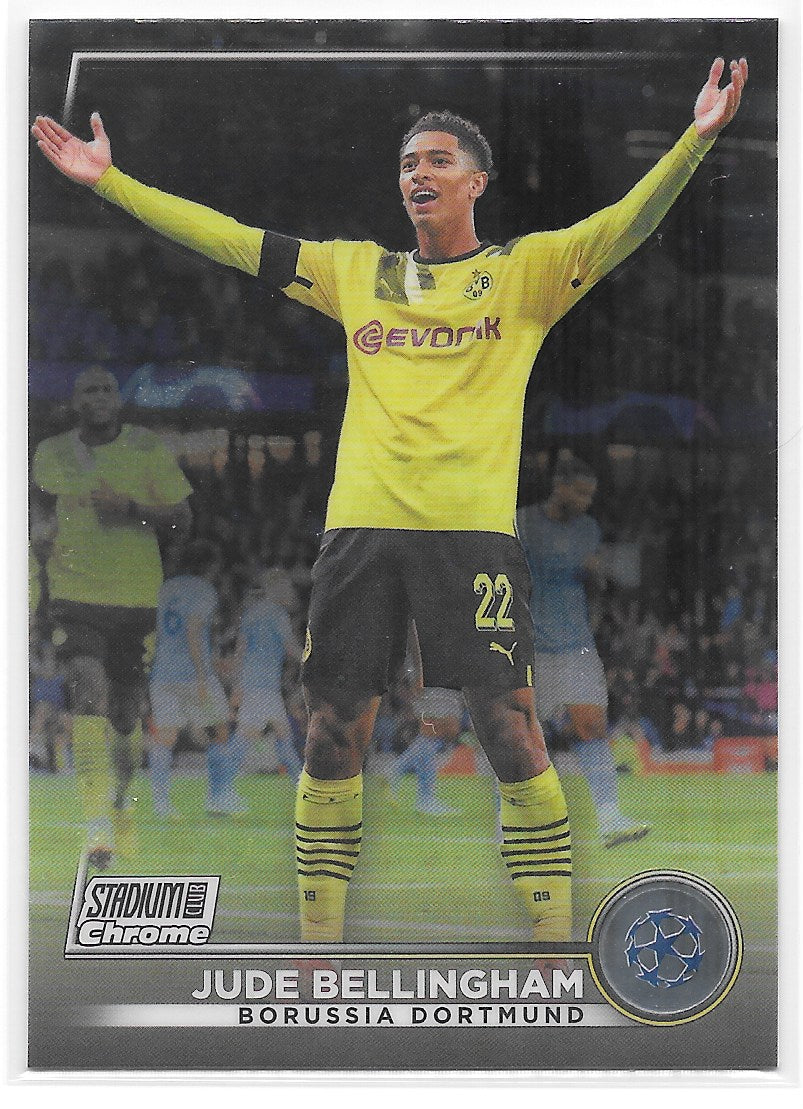 Jude Bellingham (Borussia Dortmund) Base Topps Stadium Club Chrome 22-23