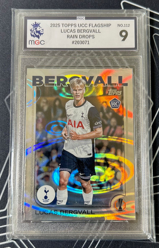 Lucas Bergvall (Tottenham Hotspur) Rain Drops RC Topps UCC Flagship 24-25 MGC 9