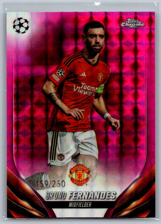 Bruno Fernandes (Manchester United) Pink Geometric Refractor /250 Topps Chrome UCC 23-24