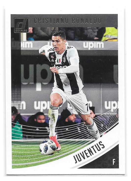 Cristiano Ronaldo (Juventus) 2018-19 Panini Donruss Soccer