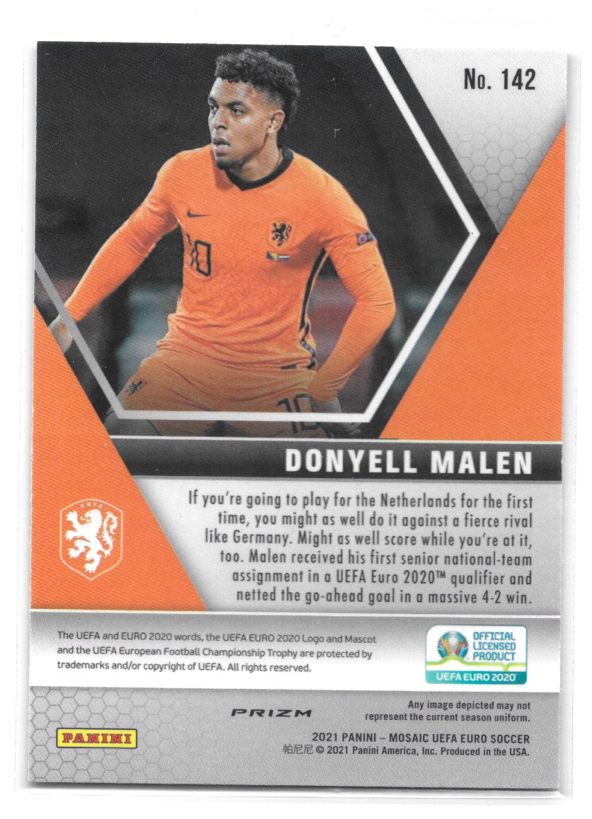 Donyell Malen (Netherlands) Camo Pink RC Panini Mosaic UEFA Euro 2020