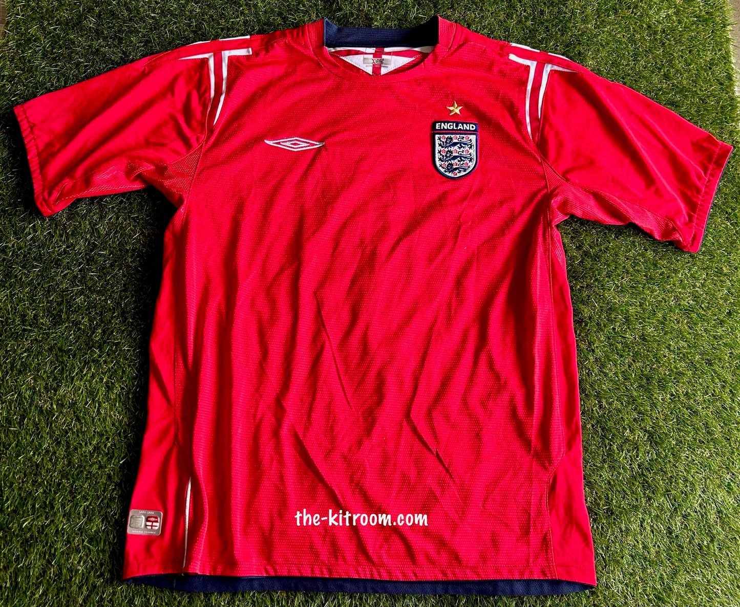 2004-06 England Away Football Shirt