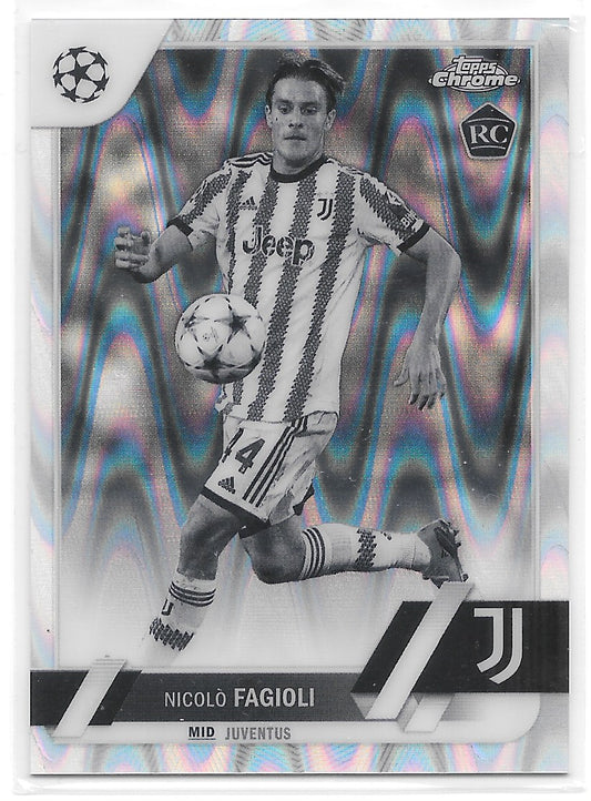 Nicolo Fagioli (Juventus) Black & White Ray Wave RC Topps Chrome UEFA Club Competitions 22-23