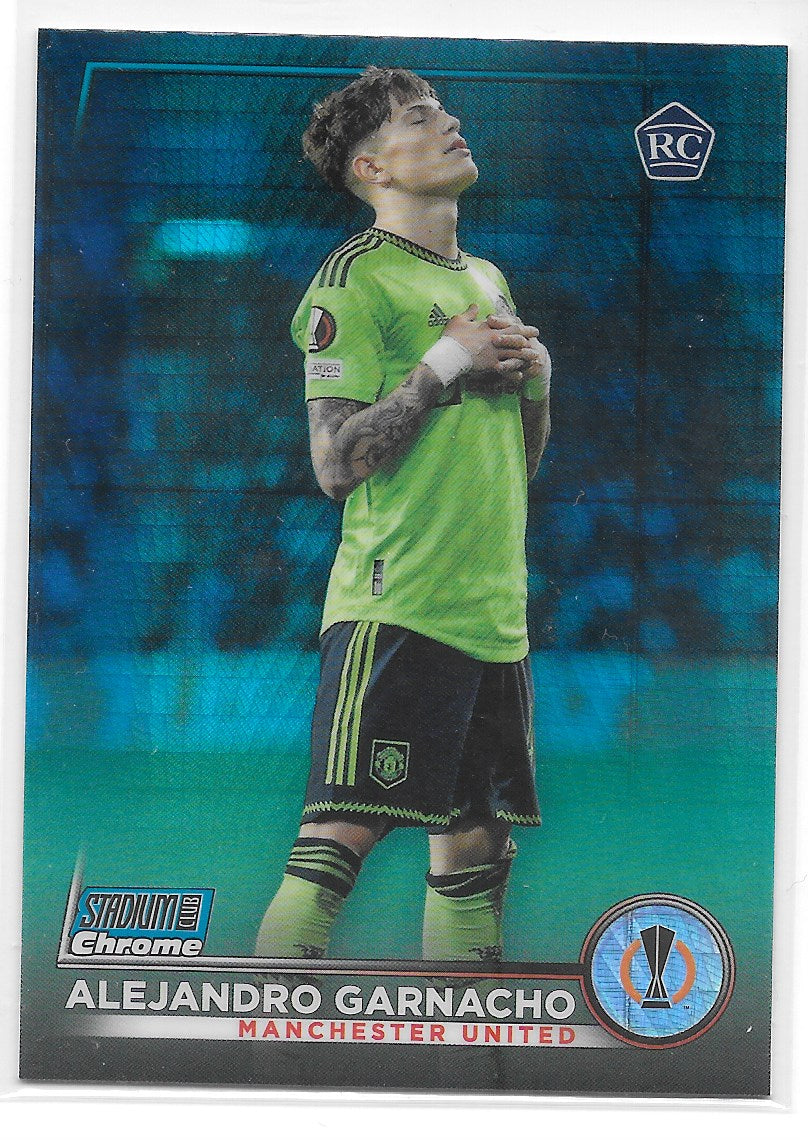 Alejandro Garnacho (Manchester United) Blue Prism Refractor RC Topps Stadium Club Chrome 22-23