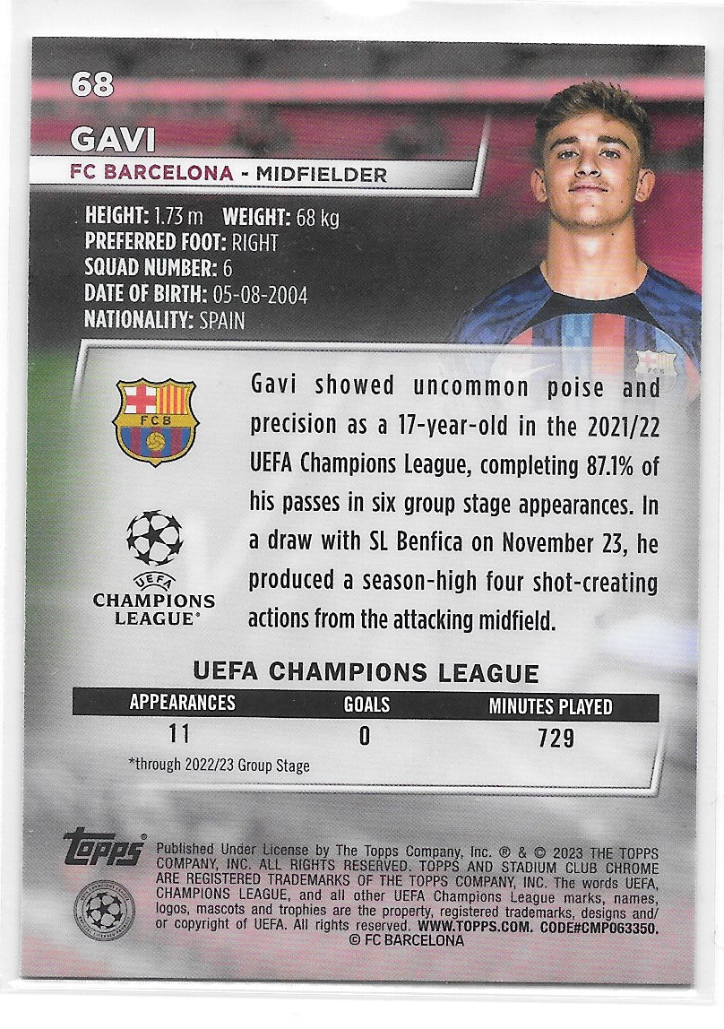 Gavi (FC Barcelona) Blue Prism Refractor Topps Stadium Club Chrome 22-23