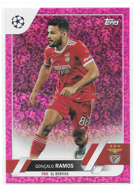 Gonçalo Ramos (SL Benfica) Pink Sparkle Topps UCC Flagship