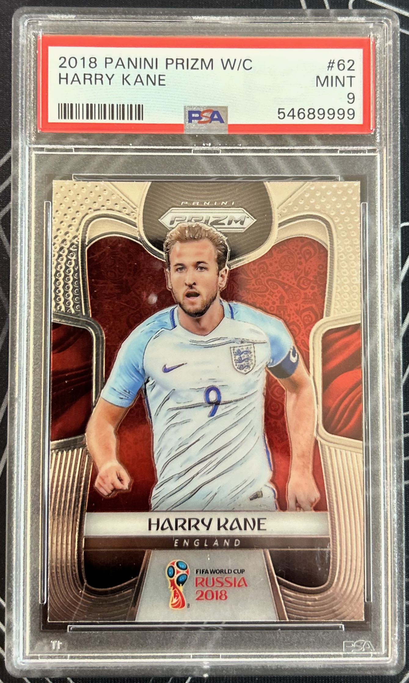 Harry Kane (England) Base Panini Prizm World Cup 2018 PSA 9