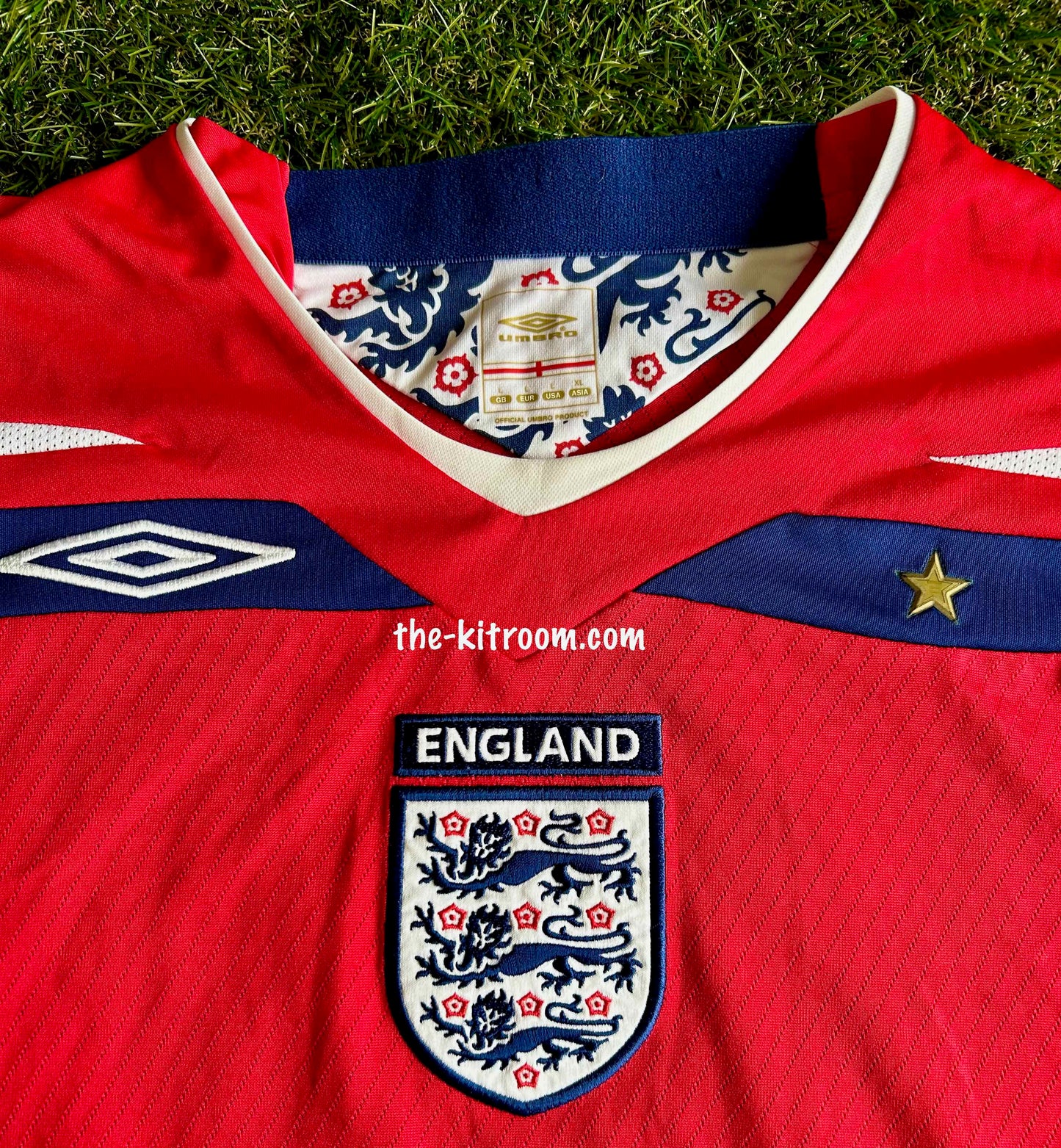 2008-10 England Away Football Shirt