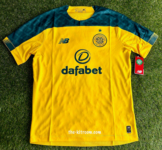 2019-20 Celtic Away Football Shirt M