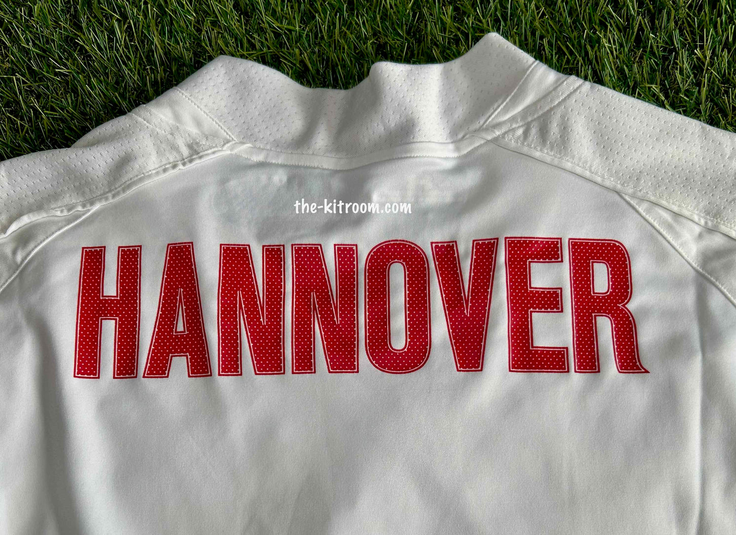 2008-09 Hannover 96 Away Football Shirt XL