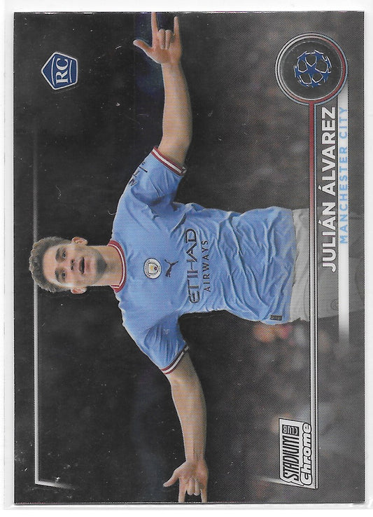 Julian Alvarez (Manchester City) Base RC Topps Stadium Club Chrome 22-23