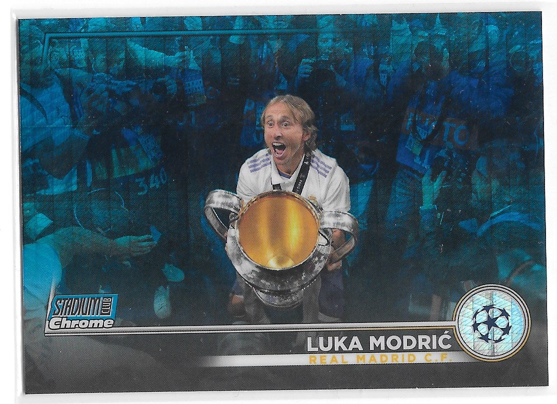 Luka Modric (Real Madrid CF) Blue Prism Refractor Topps Stadium Club Chrome 22-23