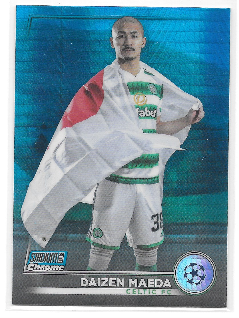 Daizen Maeda (Celtic FC) Blue Prism Refractor Topps Stadium Club Chrome 22-23