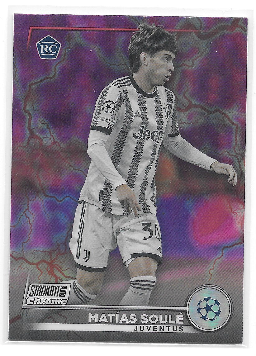 Matias Soule (Juventus) Pink/Red Electric Charge RC Topps Stadium Club Chrome 22-23