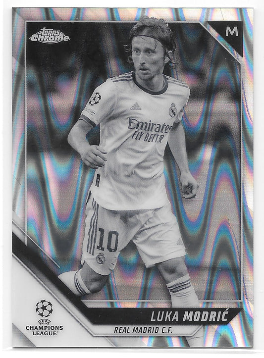 Luka Modric (Real Madrid CF) Black & White Ray Wave Topps Chrome UCL 21-22