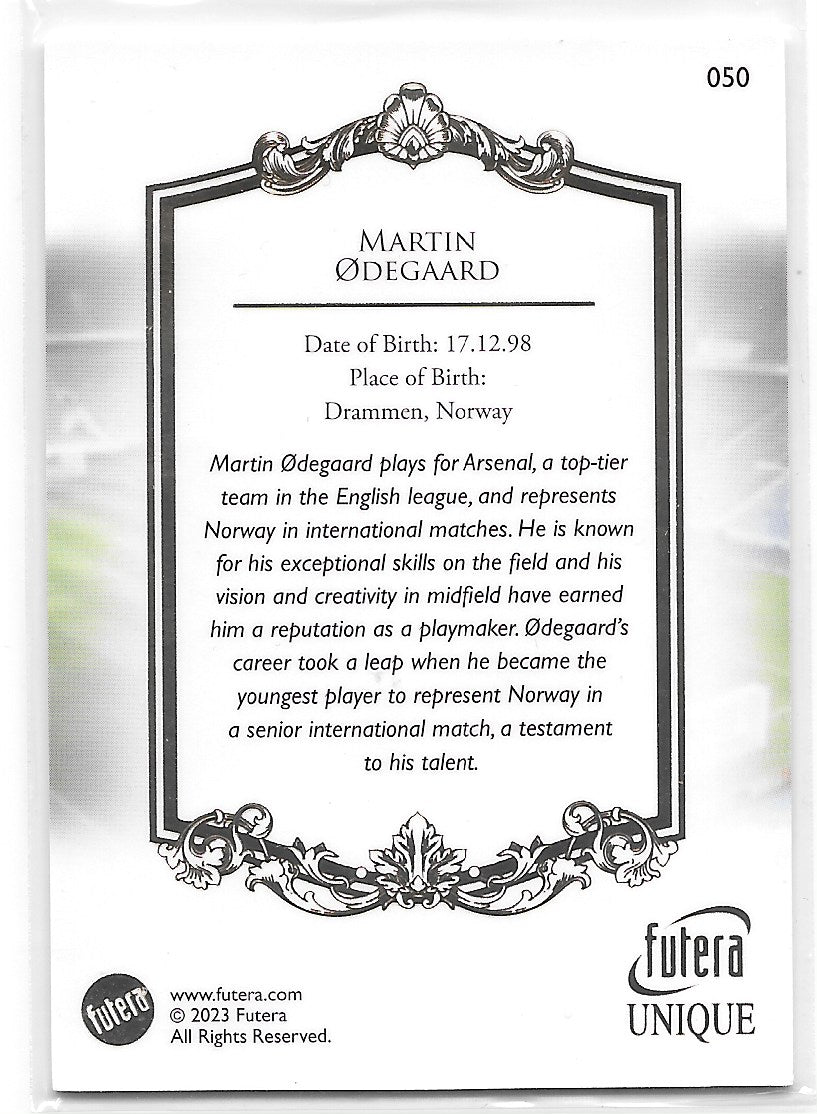 Martin Odegaard (Norway) Base Futera Unique World Football 23-24