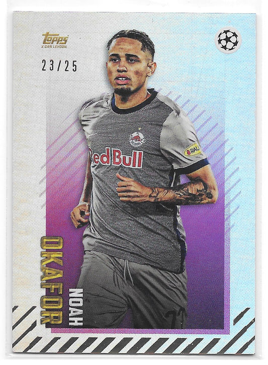 Noah Okafor (FC Salzburg) Purple /25 Topps Gold x Dan Leydon UEFA 22-23