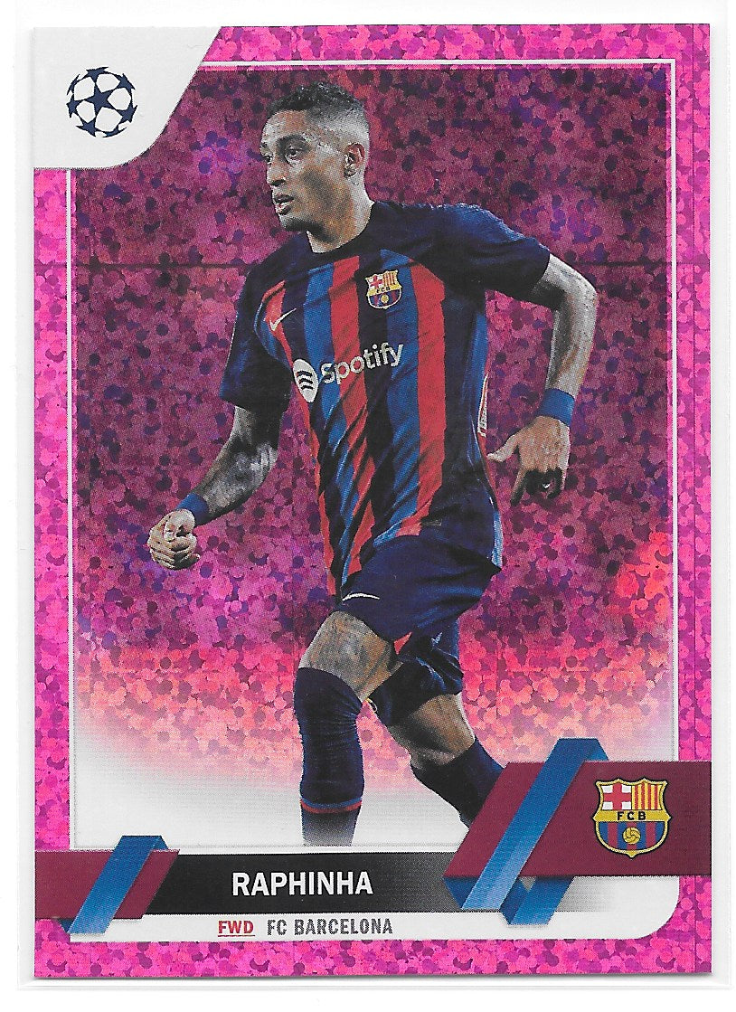 Raphinha (FC Barcelona) Pink Sparkle Topps UCC Flagship 22-23