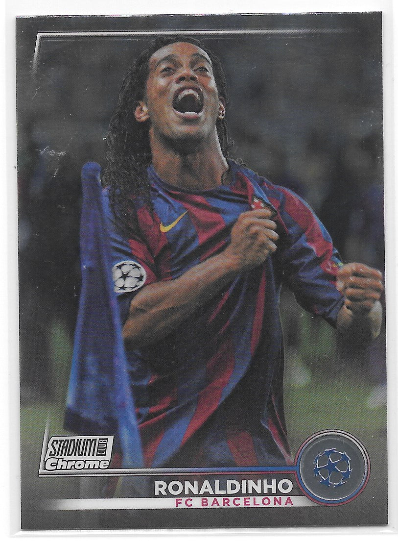 Ronaldinho (FC Barcelona) Base Topps Stadium Club Chrome 22-23