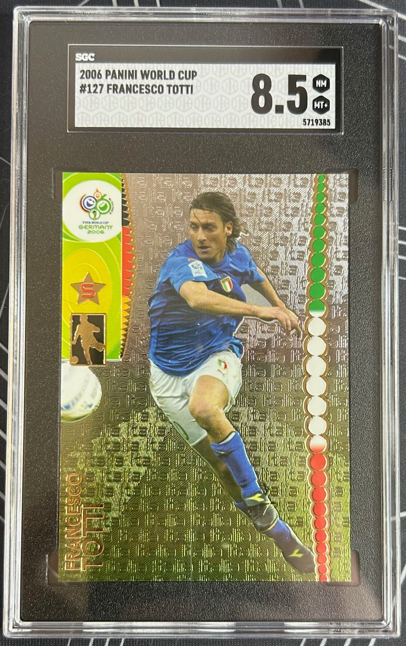 Francesco Totti (Italy) Panini FIFA World Cup Germany 2006 SGC 8.5 Pop 5