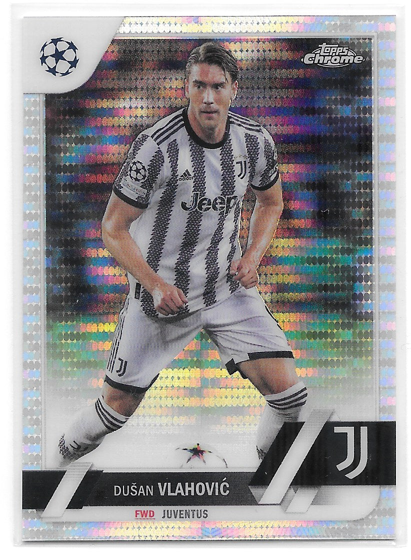 Dusan Vlahovic (Juventus) Pulsar Refractor Topps Chrome UEFA Club Competitions 22-23