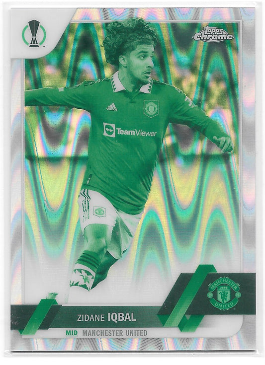 Zidane Iqbal (Manchester United) Night Vision Ray Wave /225 Topps Chrome UEFA Club Competitions 22-23
