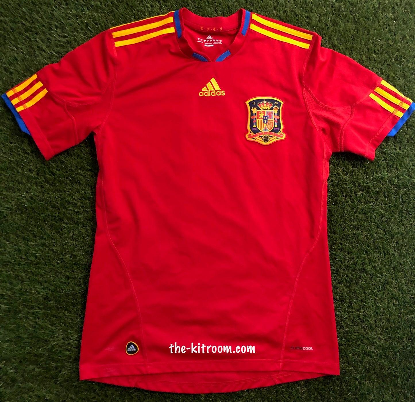 2009-10 Spain Home Shirt