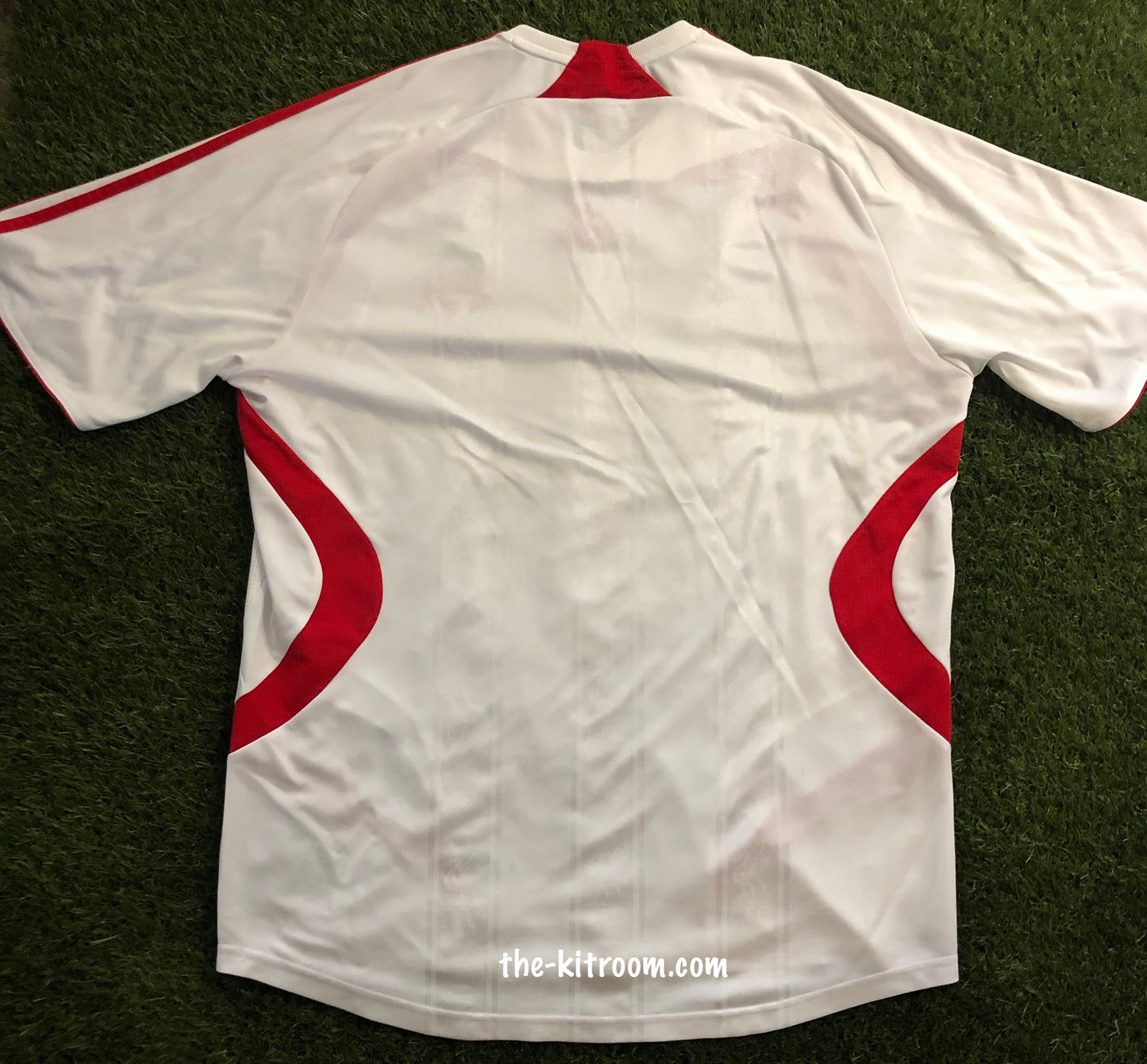 2007-08 Liverpool Away Shirt