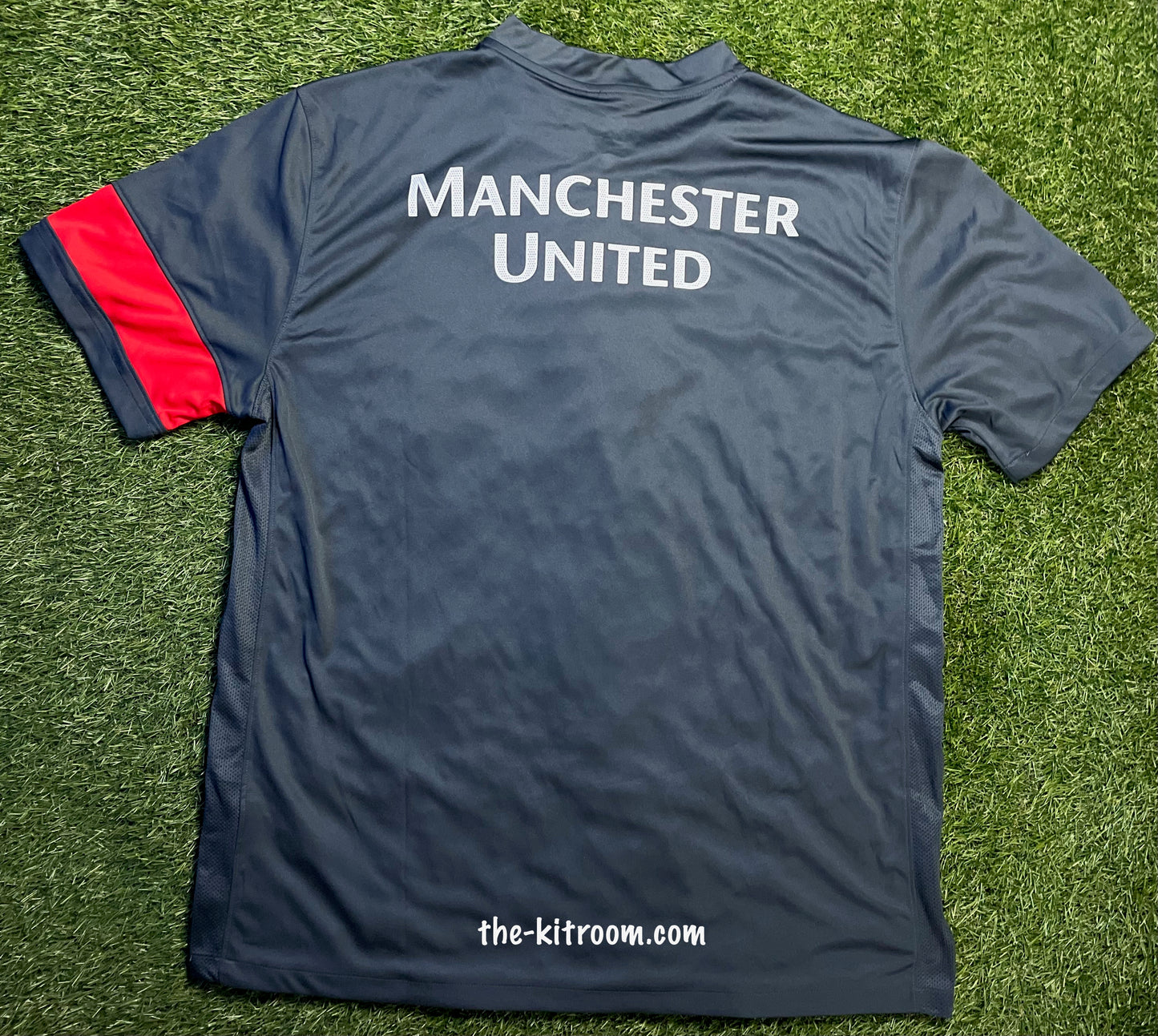 2010-11 Manchester United Training Shirt